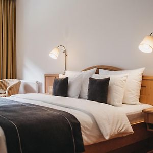 Deluxe Zimmer mit Kingsize-Bett
